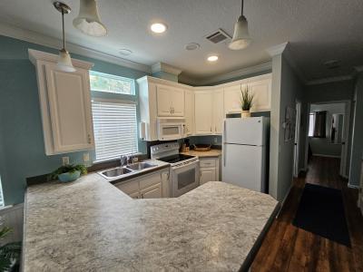 Photo 4 of 15 of home located at 7125 Fruitville Rd 1487 Sarasota, FL 34240