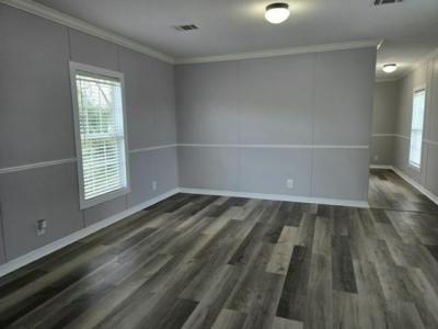 Photo 3 of 21 of home located at 8750 Symmes Rd. Unit 112 Gibsonton, FL 33534