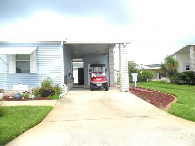 Photo 2 of 13 of home located at 811 Song Bird Ave Davenport, FL 33897