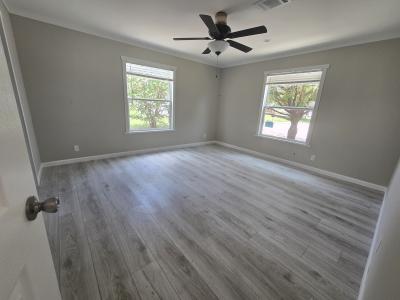 Photo 4 of 6 of home located at 174 Stetson Cove Kyle, TX 78640