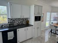 1989 Tropical Manufactured Home