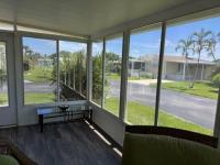 1989 Tropical Manufactured Home