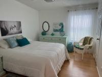 1989 Tropical Manufactured Home