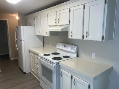 Photo 5 of 14 of home located at 736 Gladiola Dr Auburndale, FL 33823