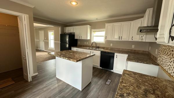 2019 Clayton Homes Inc Mobile Home For Sale