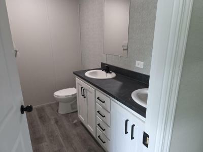 Photo 5 of 17 of home located at 12 Kelly Rd #295 Chaska, MN 55318