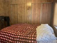 1980 DMH Corperation Manufactured Home
