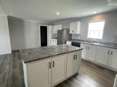 Photo 3 of 8 of home located at 69 Ashley Circle #69 Swartz Creek, MI 48473
