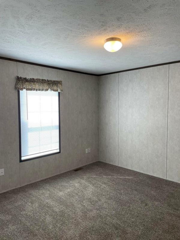 2023 Eagle River  LC-70S999-C  Home