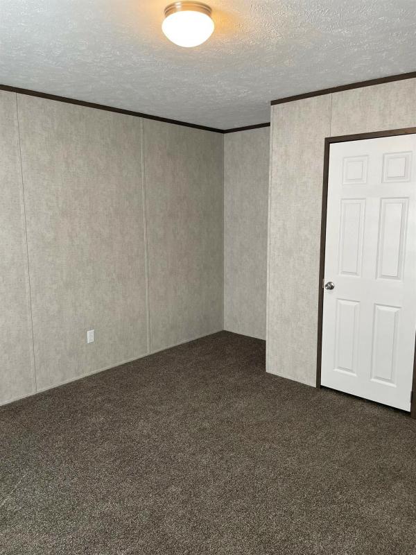 2023 Eagle River  LC-70S999-C  Home