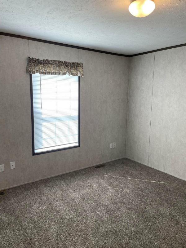 2023 Eagle River  LC-70S999-C  Home