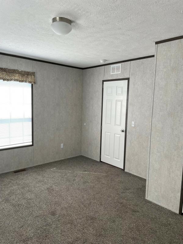2023 Eagle River  LC-70S999-C  Home