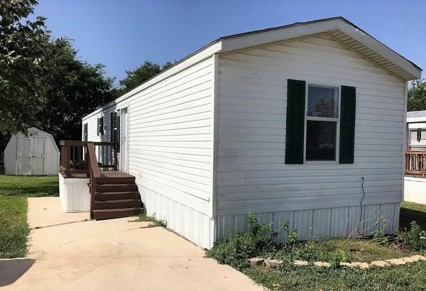 2005 Champion Mobile Home For Sale