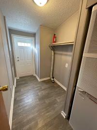 1995 COMMODORE 252  Home