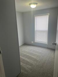 1999 Four Seasons 15 4423  Home