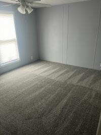 1999 Four Seasons 15 4423  Home