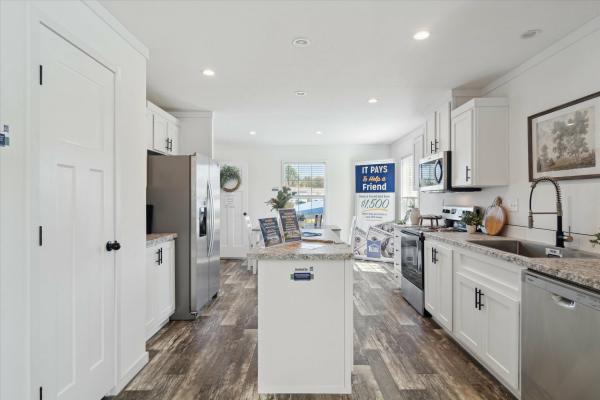 2024 Champion 40 Mobile Home For Sale