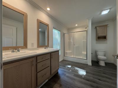 Photo 2 of 9 of home located at 28917 Oakwood Flat Rock, MI 48134