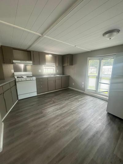 Mobile Home at 1543 2nd St. East, Lot# 165 Milan, IL 61264