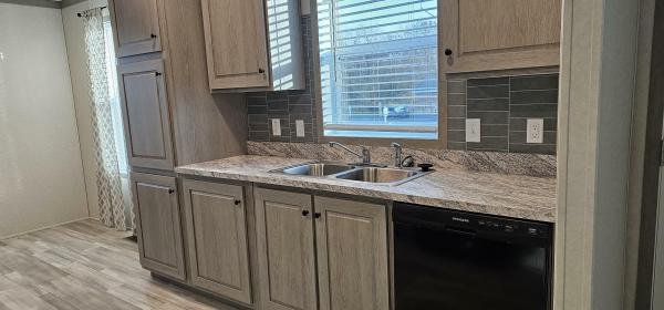 2023 Clayton (ZERH) Pulse 4824-E734  Home