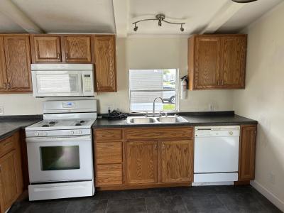 Mobile Home at 120 Delta Dawn Springfield, IL 62707
