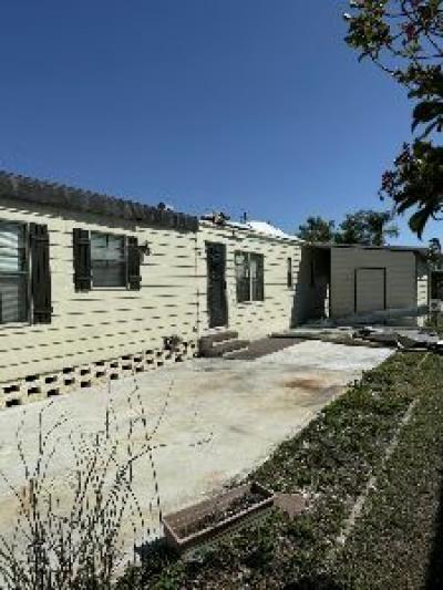 Photo 3 of 6 of home located at 4530 9th St E Lot#001 Bradenton, FL 34203