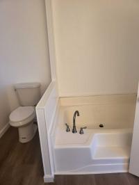 1976 Fleetwood Manufactured Home