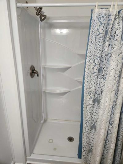 Photo 5 of 7 of home located at 9877 Orchid Circle Navarre, FL 32566