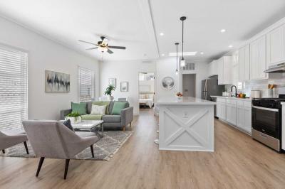 Photo 5 of 25 of home located at 15121 Beach Blvd. #19 Westminster, CA 92683