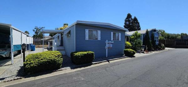 1973 Parkside Manufactured Home
