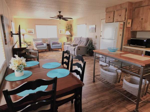 1983 SKYLINE BUDDY Mobile Home