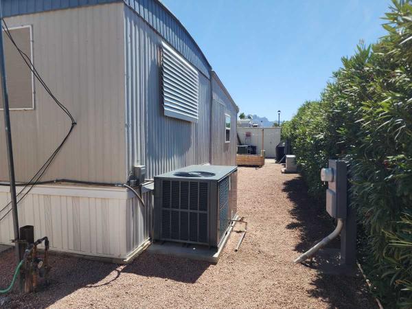 1983 SKYLINE BUDDY Mobile Home
