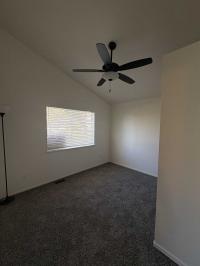1990 Golden West Vista Manufactured Home