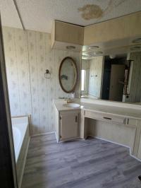 1986 90002 Skyline  RAM898 Mobile Home