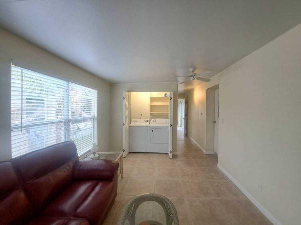 1992  Mobile Home For Sale