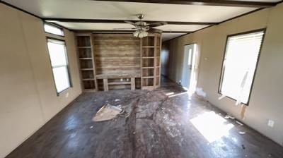 Photo 2 of 26 of home located at 5660 W Us Highway 84 Gatesville, TX 76528
