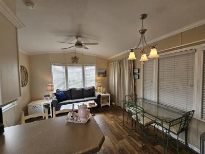 Photo 4 of 14 of home located at 7125 Fruitville Rd 1553 Sarasota, FL 34240