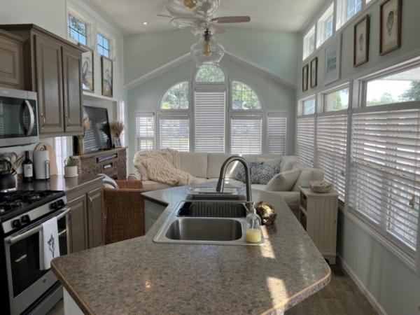 2016 Krop Manufactured Home