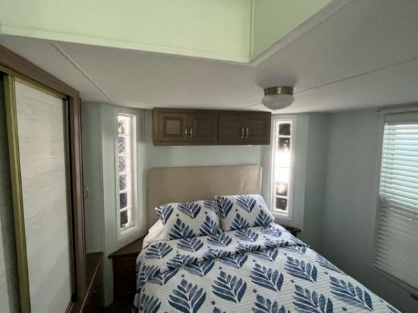 2016 Krop Manufactured Home