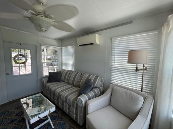 2016 Krop Manufactured Home