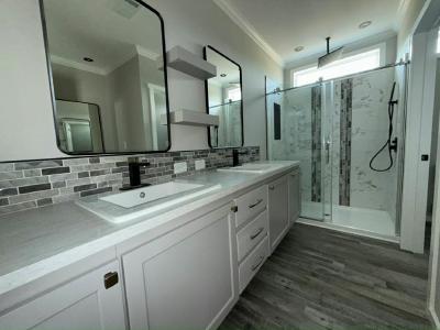 Photo 2 of 20 of home located at 3618 Vine Trail (Site 0122) Ellenton, FL 34222