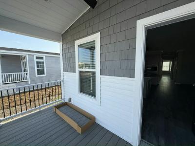 Photo 2 of 20 of home located at 3514 Campari Drive (Site 0141) Ellenton, FL 34222