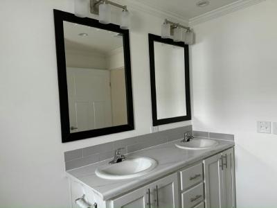 Photo 4 of 20 of home located at 3614 Vine Trail (Site 0123) Ellenton, FL 34222
