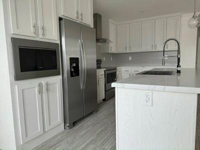 Photo 5 of 20 of home located at 3515 Campari Drive (Site 0127) Ellenton, FL 34222