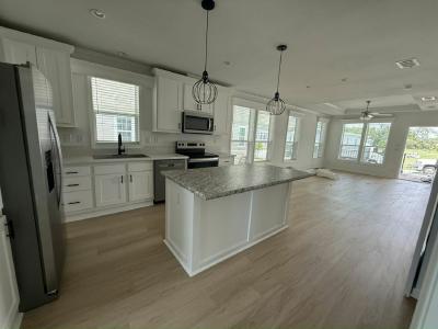 Photo 3 of 20 of home located at 3610 Vine Trail (Site 0124) Ellenton, FL 34222