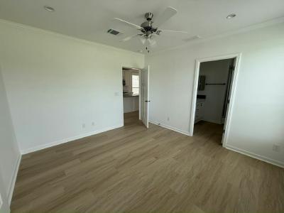 Photo 4 of 20 of home located at 3610 Vine Trail (Site 0124) Ellenton, FL 34222
