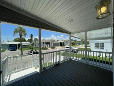 Photo 2 of 20 of home located at 906 Guadeloupe Avenue Venice, FL 34285