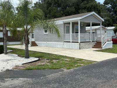 Photo 2 of 10 of home located at 37605 Elder Lane Site 022 Zephyrhills, FL 33541