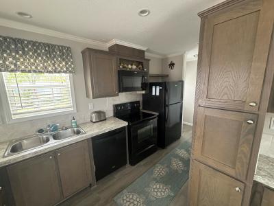 Photo 5 of 10 of home located at 37605 Elder Lane Site 022 Zephyrhills, FL 33541