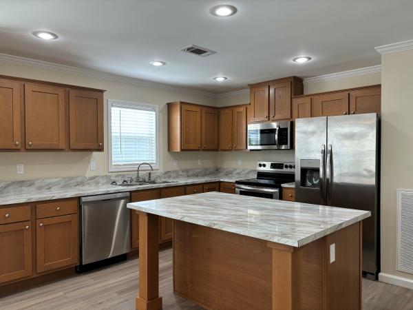 2022 Clayton 27SUN28522B Mobile Home